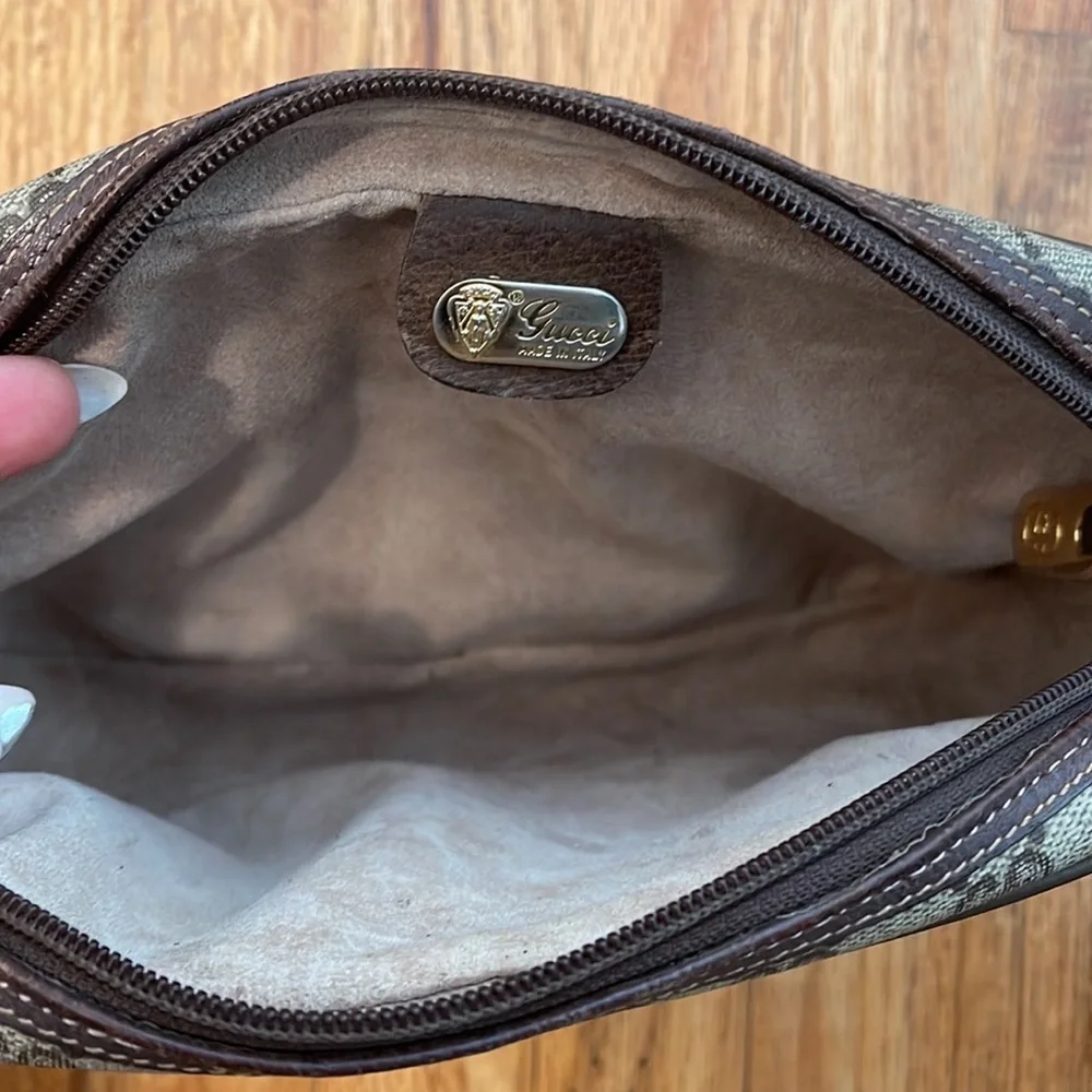 Vintage Gucci GG Brown Canvas Zip Logo Clutch - Picture 7 of 14